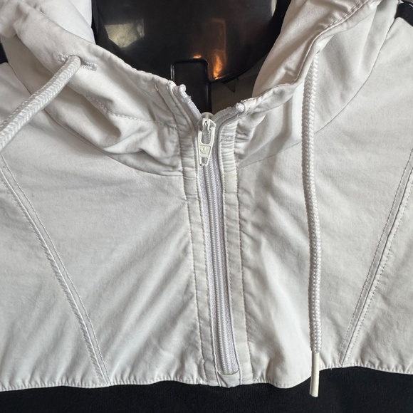 Adidas Originals Trefoil Hoodie Black White Men’s Medium 3 Stripe Pullover - Picture 3 of 7